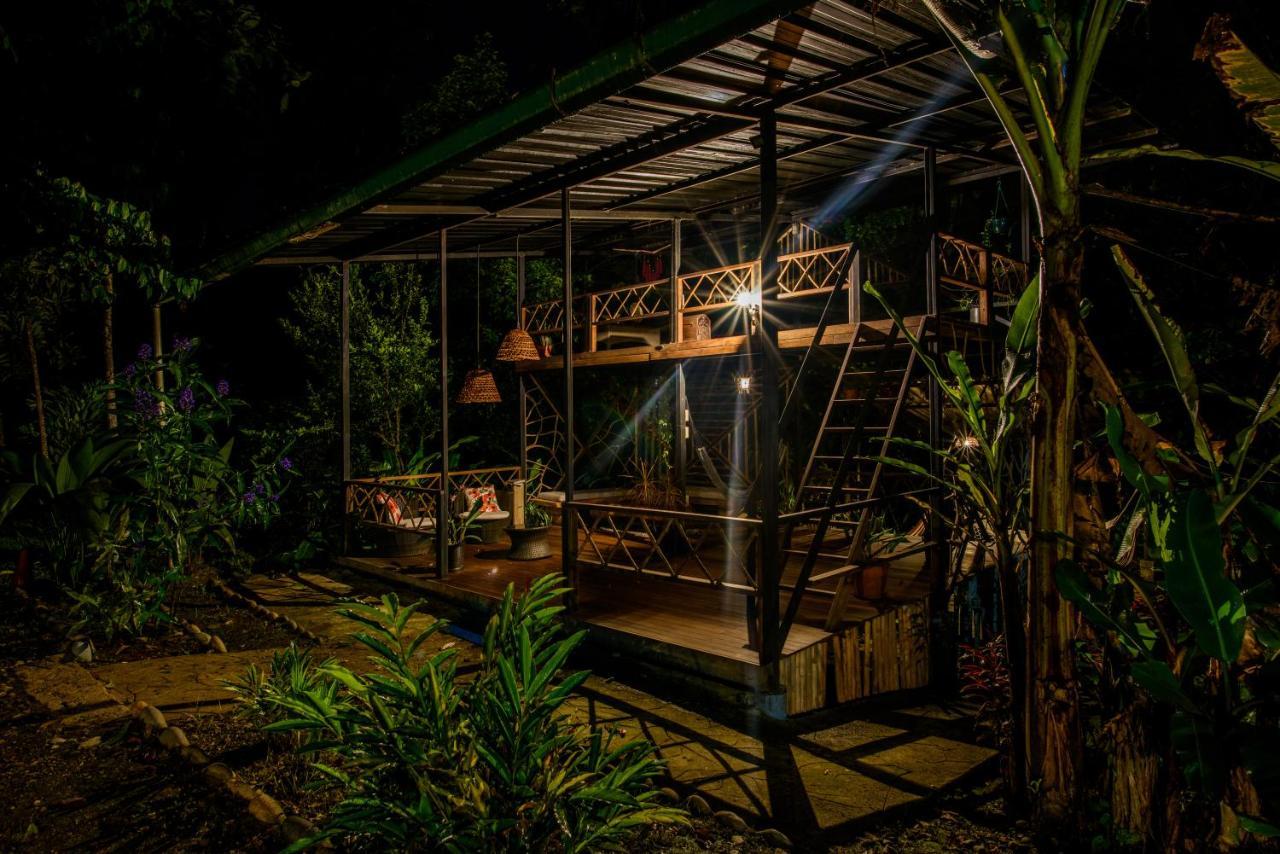 Kuyana Amazon Lodge Archidona 外观 照片
